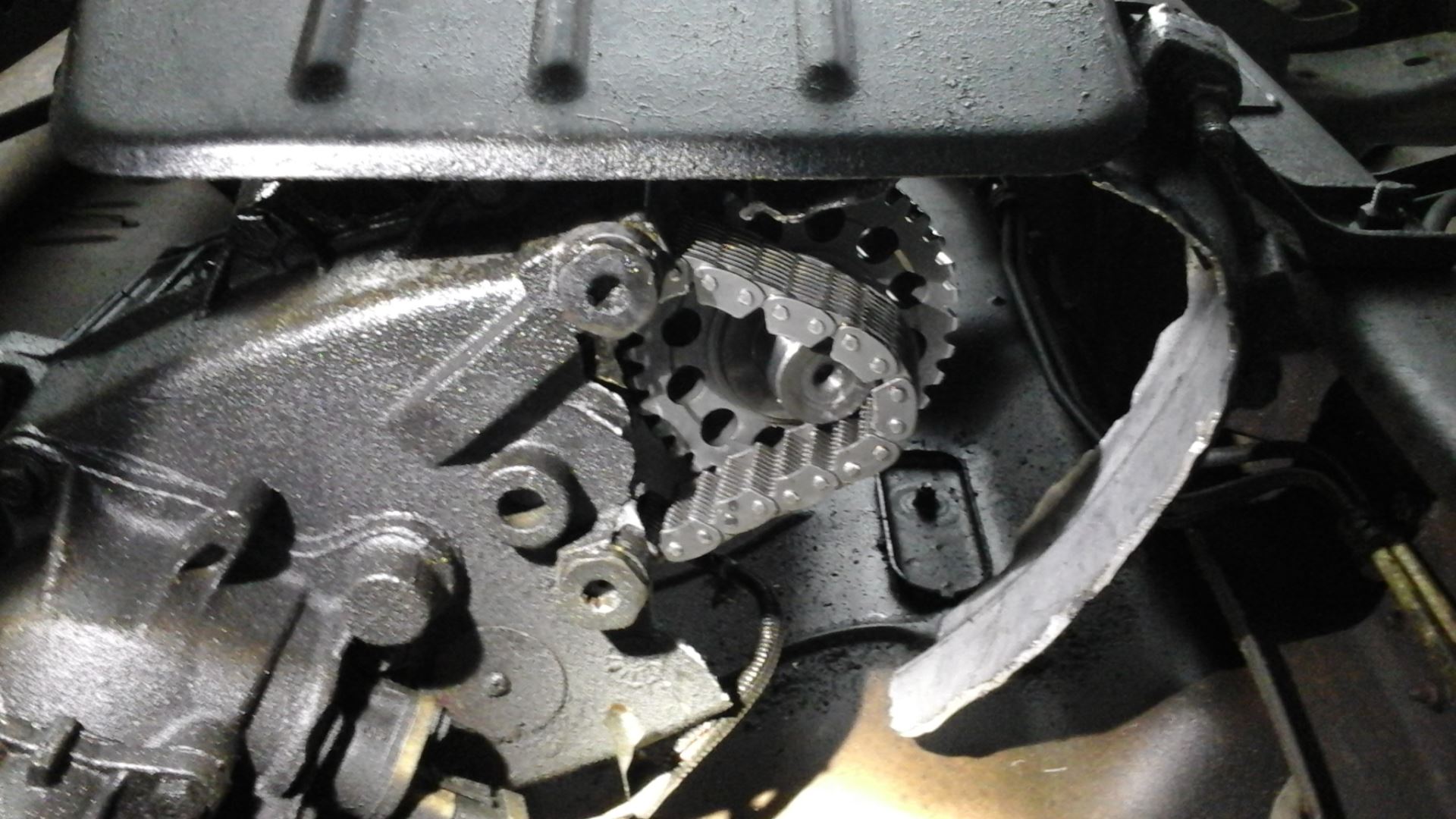 Transfer Case Explosion... Dodge Ram 2500 - Bud's Auto Repair